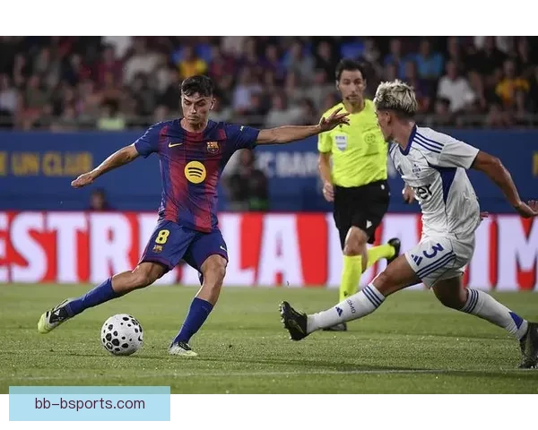 佩德里欧联杯关键一战主宰赛场引领球队走向胜利之夜年轻中场核心 佩德里欧联杯关键一战主宰赛场引领球队走向胜利之夜年轻中场核心