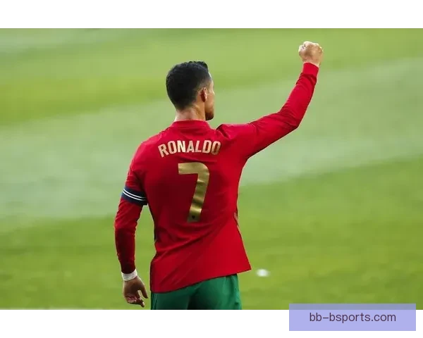 切萨雷卡萨代伊闪耀世青赛勇夺金靴意大利新星震动世界足坛未来可期