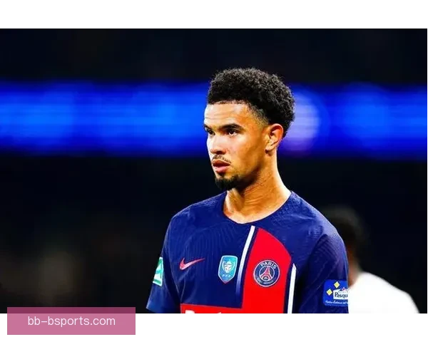 巴黎圣日耳曼宣布扎伊尔·埃梅里已完全康复即将重返赛场