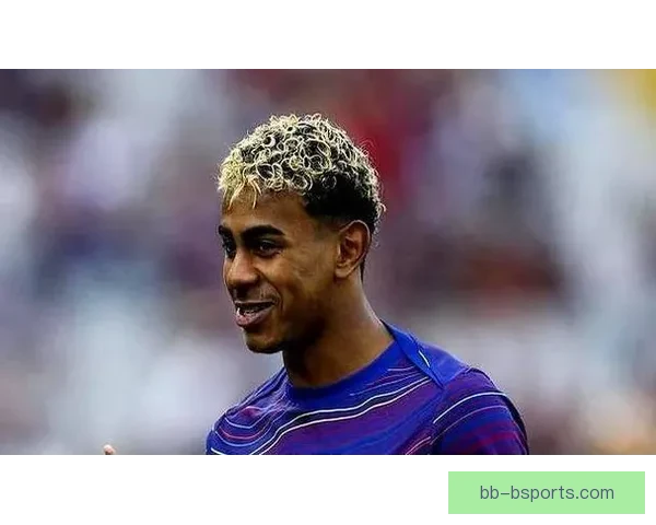 巴萨官方宣布佩德里完成康复重返系统性训练