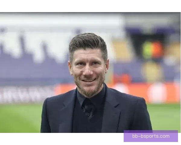 扎卡里亚在摩纳哥中场拦截能力惊人助球队掌控节奏